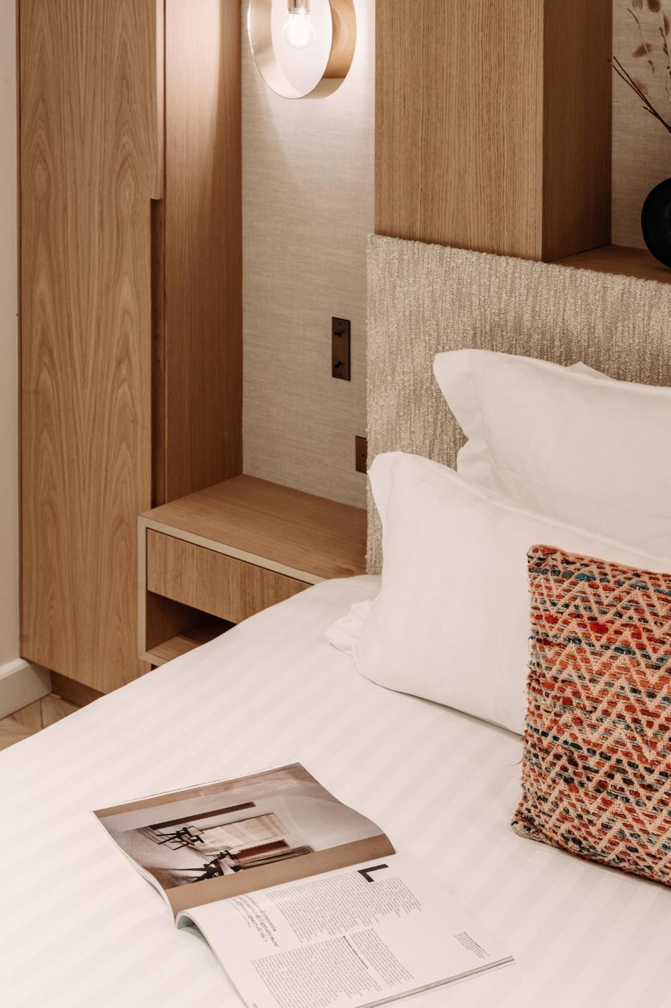 HIGHSTAY - Pont-Neuf - Serviced Apartments Paris Exterior foto